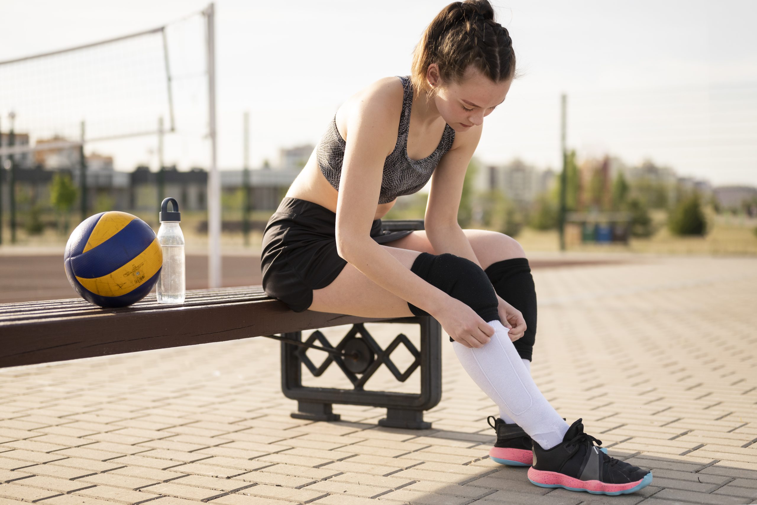 Chọn giày bóng chuyền giá rẻ mà vẫn đảm bảo chất lượng? (Ảnh: ST)